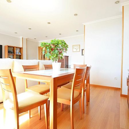 Galihost - Atico Con Terraza Y Vistas Al Mar En Vilagarcia บิลาการ์เซีย เด อาโรว์ซา ภายนอก รูปภาพ