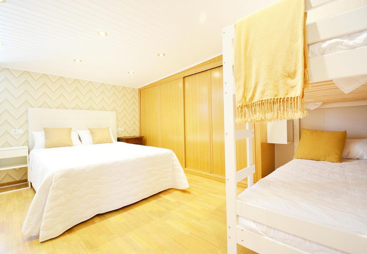 Galihost - Atico Con Terraza Y Vistas Al Mar En Vilagarcia บิลาการ์เซีย เด อาโรว์ซา ภายนอก รูปภาพ