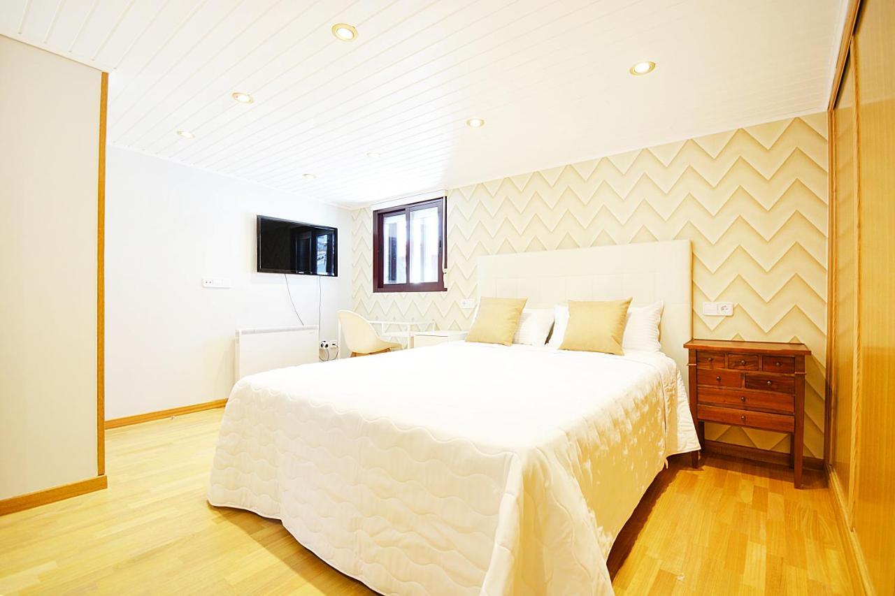 Galihost - Atico Con Terraza Y Vistas Al Mar En Vilagarcia บิลาการ์เซีย เด อาโรว์ซา ภายนอก รูปภาพ