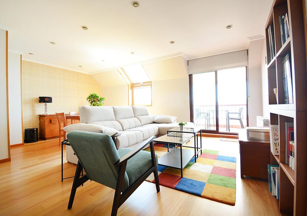 Galihost - Atico Con Terraza Y Vistas Al Mar En Vilagarcia บิลาการ์เซีย เด อาโรว์ซา ภายนอก รูปภาพ